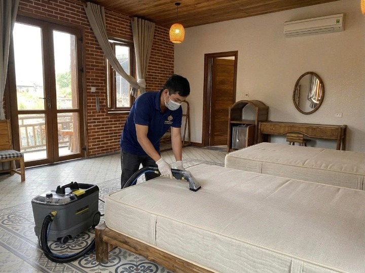 Một đợt tổng vệ sinh khách sạn – và sự thay đổi nhìn thấy được