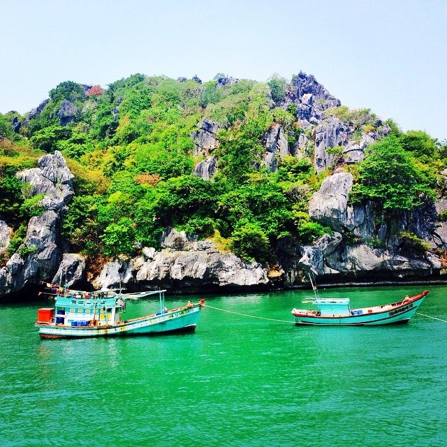 Hòn Nghệ - "Viên Ngọc Thô" Giữa Vịnh Thái Lan: Check-in Tượng Phật Bà Khổng Lồ Nhìn Ra Biển Và Khám Phá Những Hang Động Đá Vôi Kỳ Ảo